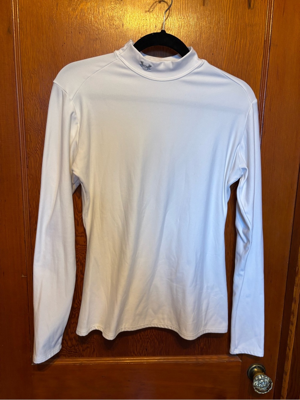 Under Armour Women's White Long Sleeve Mock Neck Tee